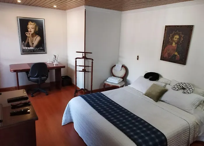 Elias Di Caprio - Habitaciones -